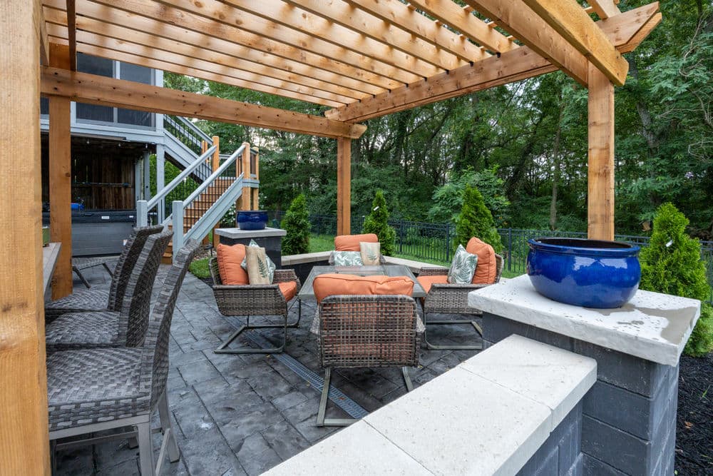Gallery photos for Stunning Pergola and Patio Space Transformation in Smithville: Image #7