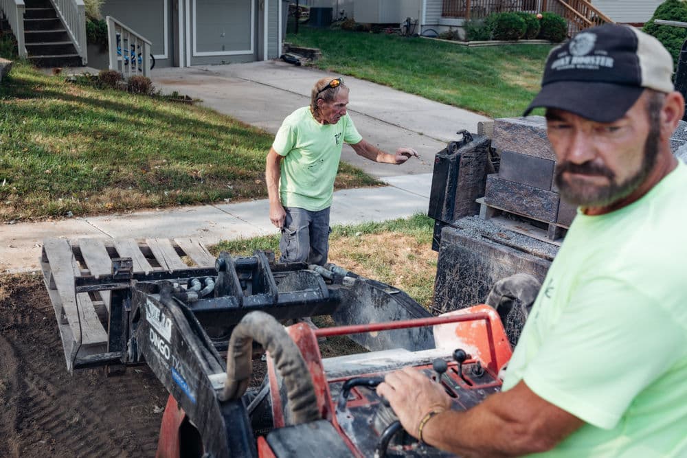 Gallery photos for Backyard Transformation with Tiered Retaining Walls: Image #4